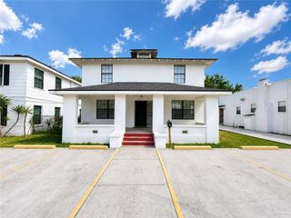 328 S Georgia Avenue, Mercedes, TX 78570