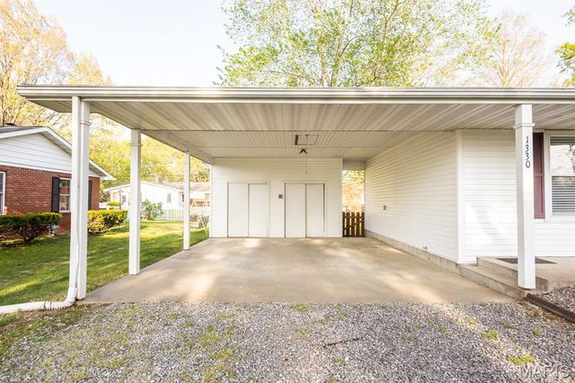 1330 Lincoln Boulevard, Mascoutah, IL 62258
