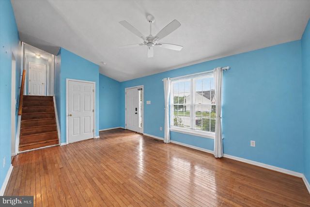 206 MACDUFF RD, Newark, DE 19711