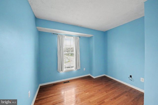 206 MACDUFF RD, Newark, DE 19711