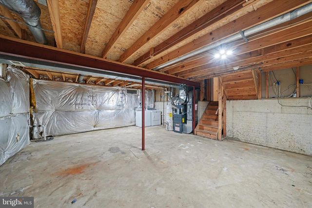 206 MACDUFF RD, Newark, DE 19711