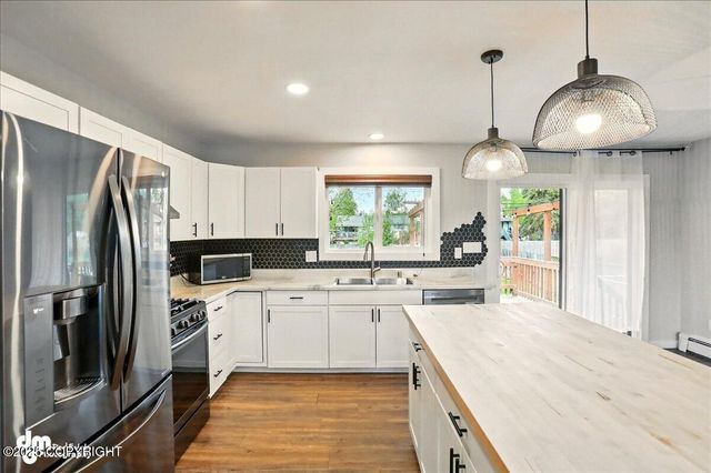 1831 S Salem Drive, Anchorage, AK 99508