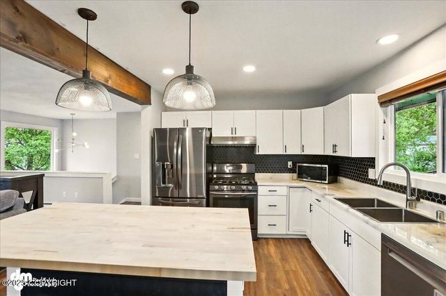 1831 S Salem Drive, Anchorage, AK 99508