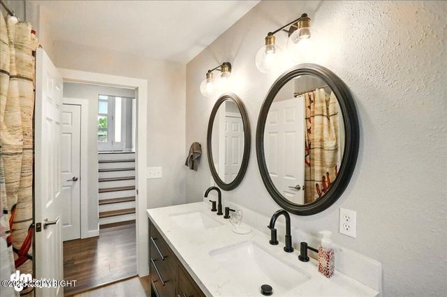 1831 S Salem Drive, Anchorage, AK 99508