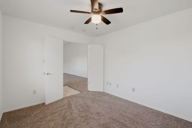 10405 Sky Trail Court NW, Albuquerque, NM 87114