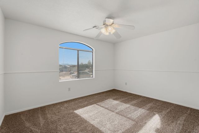 10405 Sky Trail Court NW, Albuquerque, NM 87114