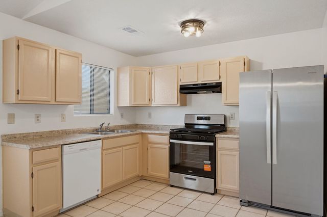 10405 Sky Trail Court NW, Albuquerque, NM 87114