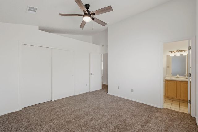 10405 Sky Trail Court NW, Albuquerque, NM 87114