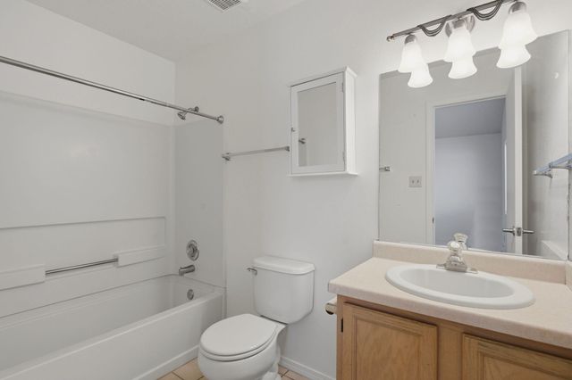 10405 Sky Trail Court NW, Albuquerque, NM 87114