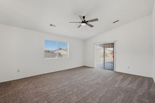 10405 Sky Trail Court NW, Albuquerque, NM 87114