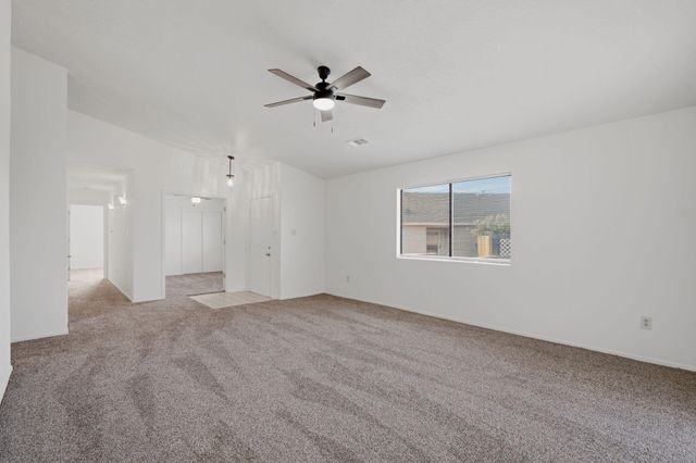 10405 Sky Trail Court NW, Albuquerque, NM 87114
