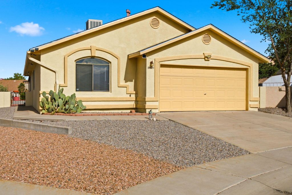 10405 Sky Trail Court NW, Albuquerque, NM 87114