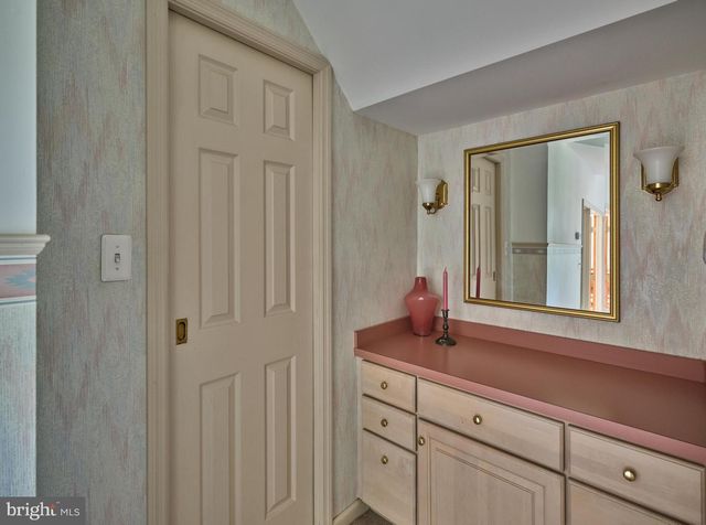 333 SPRING HOUSE RD, Newtown, PA 18940