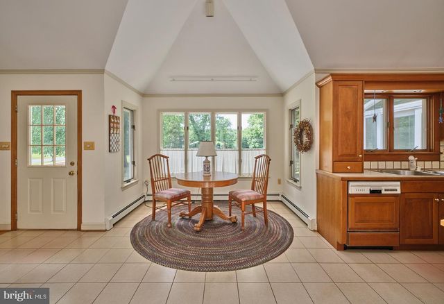 333 SPRING HOUSE RD, Newtown, PA 18940