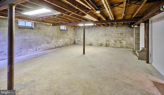 333 SPRING HOUSE RD, Newtown, PA 18940