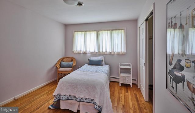 333 SPRING HOUSE RD, Newtown, PA 18940