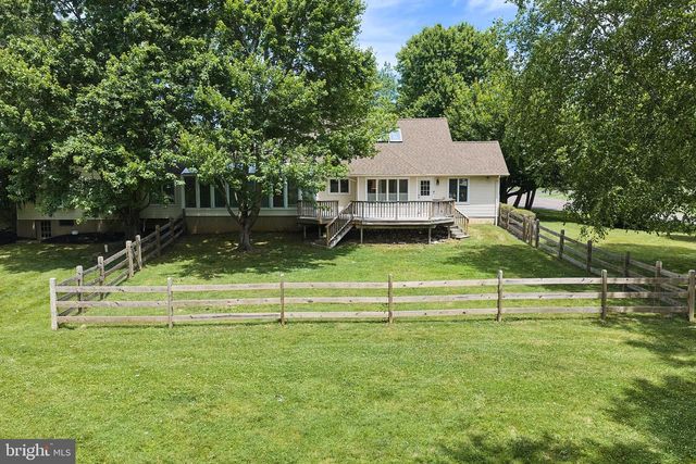 333 SPRING HOUSE RD, Newtown, PA 18940