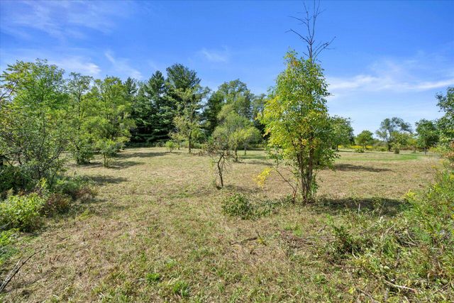 7775 S 31ST STREET, Franklin, WI 53132