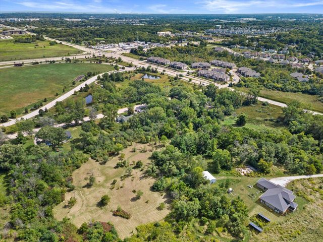 7775 S 31ST STREET, Franklin, WI 53132