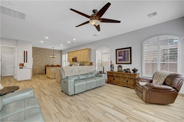 2399 Winter Cliffs Street, Henderson, NV 89052