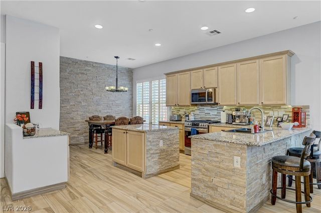 2399 Winter Cliffs Street, Henderson, NV 89052