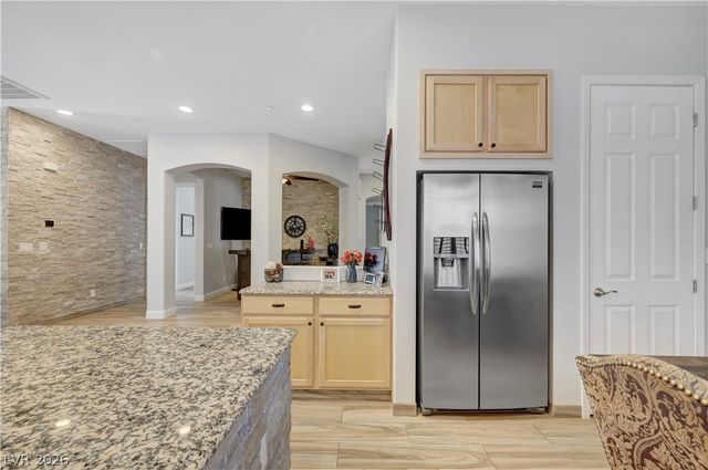 2399 Winter Cliffs Street, Henderson, NV 89052