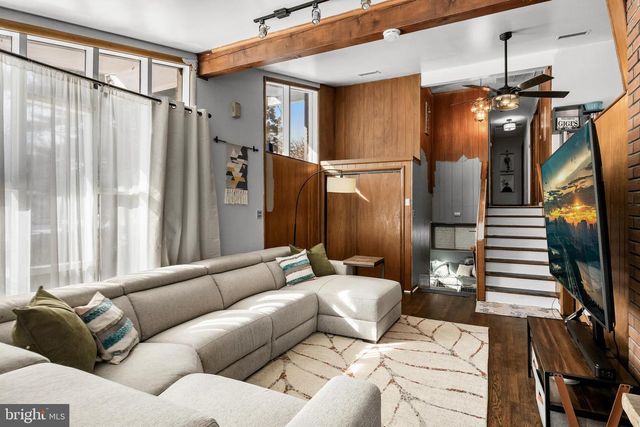 418 SHERRY WAY, Cherry Hill, NJ 08034