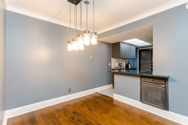 10203 Regal Oaks Drive 101, Dallas, TX 75230