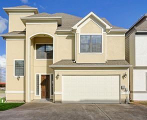 7539 Highmeadow, Houston, TX 77063