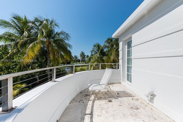 841 19th St, Miami Beach, FL 33139