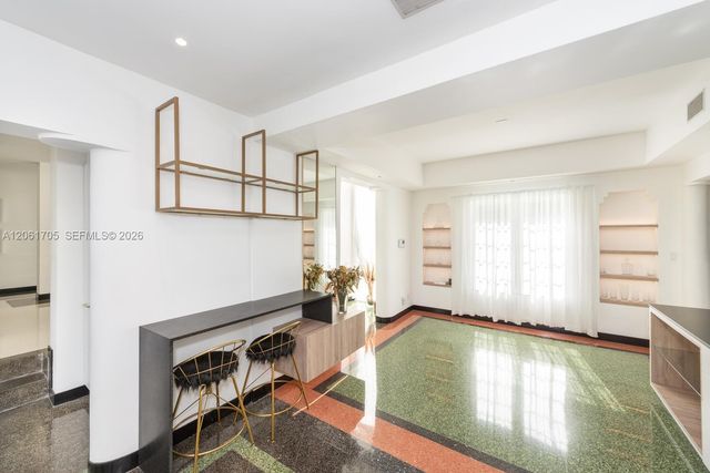 841 19th St, Miami Beach, FL 33139
