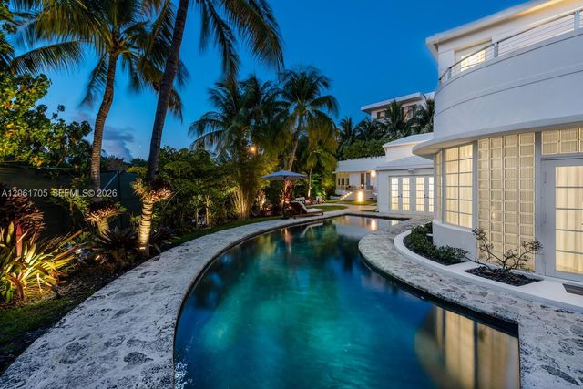 841 19th St, Miami Beach, FL 33139