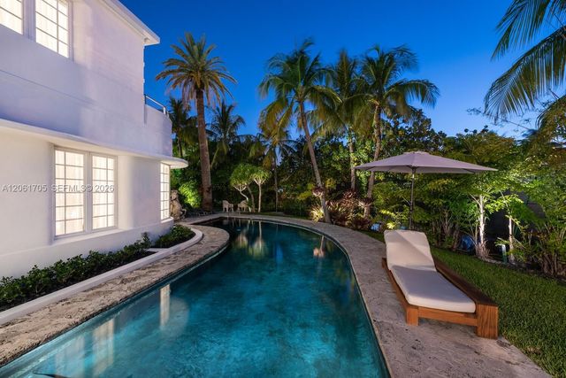 841 19th St, Miami Beach, FL 33139