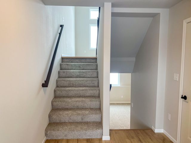 6722 Meadow View Drive S, Fargo, ND 58104