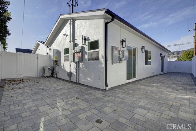 2240 N Keystone, Burbank, CA 91504