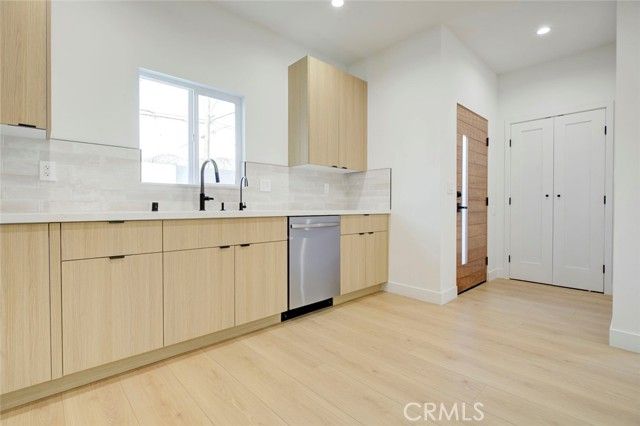 2240 N Keystone, Burbank, CA 91504