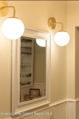 41 N Franklin Street, Athens, NY 12015