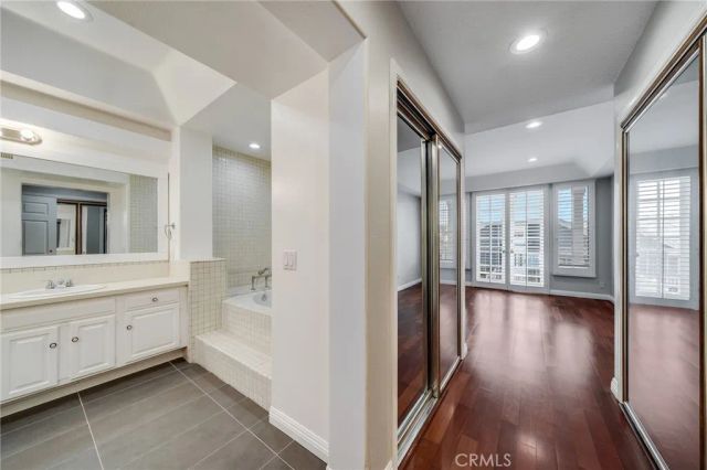 34300 Lantern Bay Drive 25, Dana Point, CA 92629