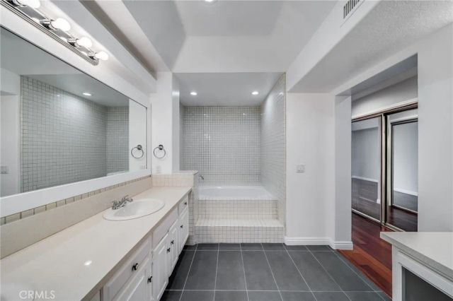34300 Lantern Bay Drive 25, Dana Point, CA 92629