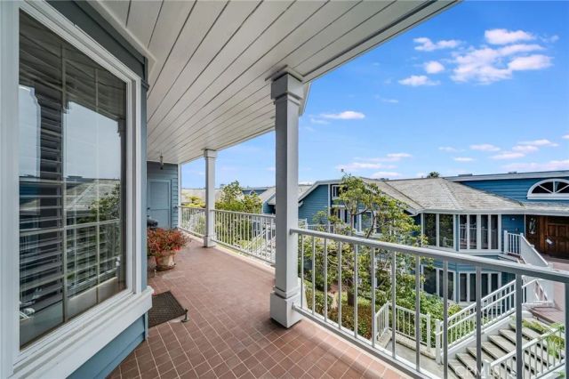 34300 Lantern Bay Drive 25, Dana Point, CA 92629