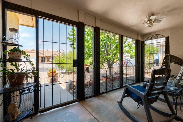7541 Mackenzie Drive NE, Rio Rancho, NM 87144