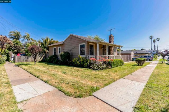 5526 Carl Ave, Richmond, CA 94804