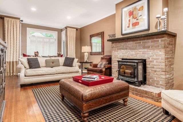 105 N Roosevelt Avenue, Bexley, OH 43209