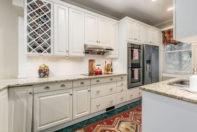105 N Roosevelt Avenue, Bexley, OH 43209
