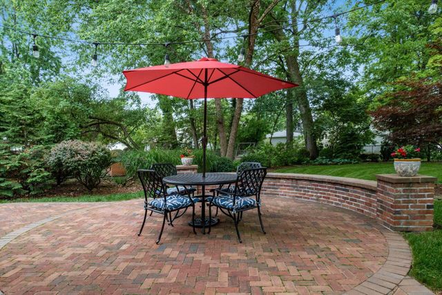 105 N Roosevelt Avenue, Bexley, OH 43209