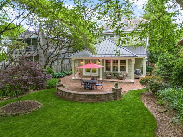 105 N Roosevelt Avenue, Bexley, OH 43209