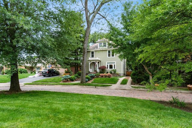 105 N Roosevelt Avenue, Bexley, OH 43209