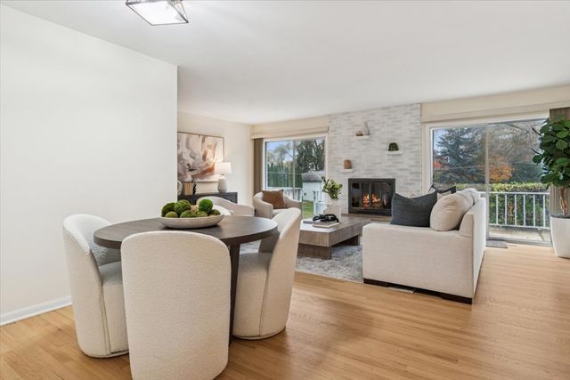 25W125 Lacey Avenue, Naperville, IL 60563