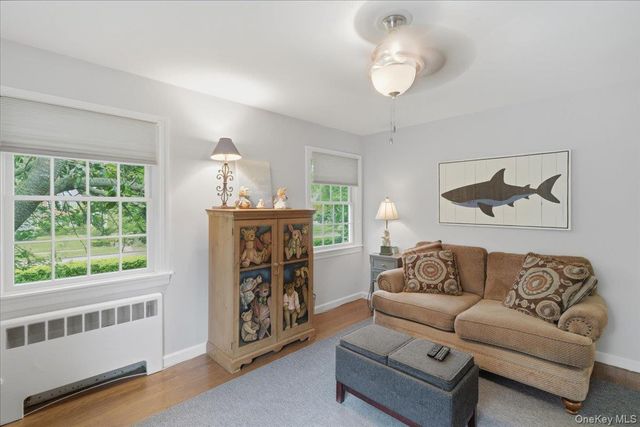 8 Prospect Avenue, Garden City, NY 11530