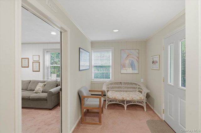 8 Prospect Avenue, Garden City, NY 11530